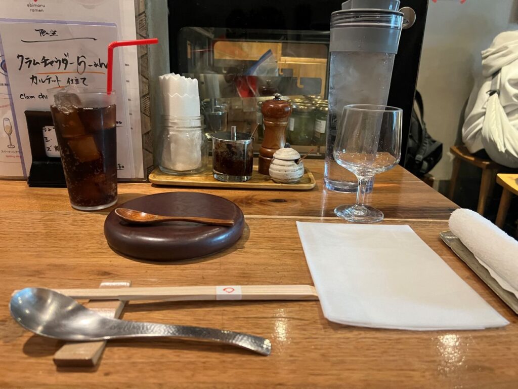 Ebimaru has an upscale interior decor unlike a typical ramen spots found across Japan.