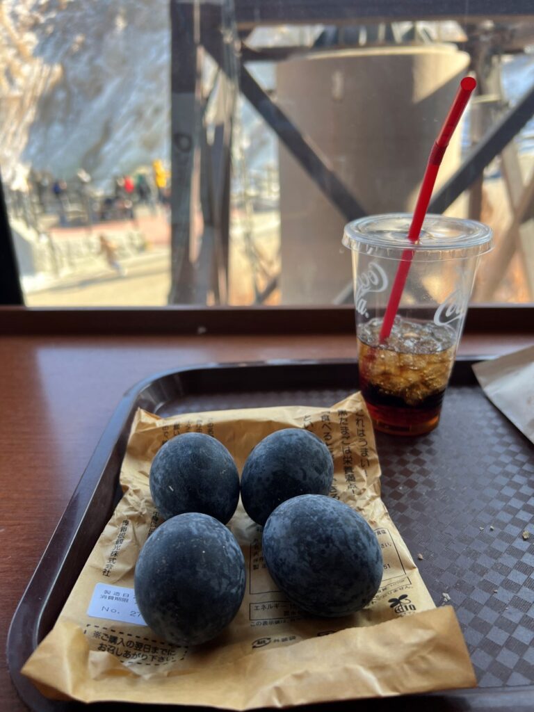 The kuro tamago (black eggs) of Owakudani are believed to have therapeutic properties that extend life span by up to 7 years.